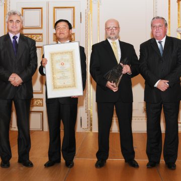 Společnost HMMC získala Národní cenu kvality pro rok 2011