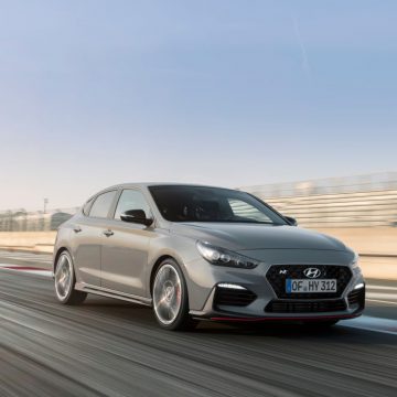 Vozy sportovní divize Hyundai N sbírají ocenění a prodejně rostou