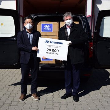 Hyundai předal v Moravskoslezském kraji více než 20.000 respirátorů na boj proti šíření nemoci COVID-19